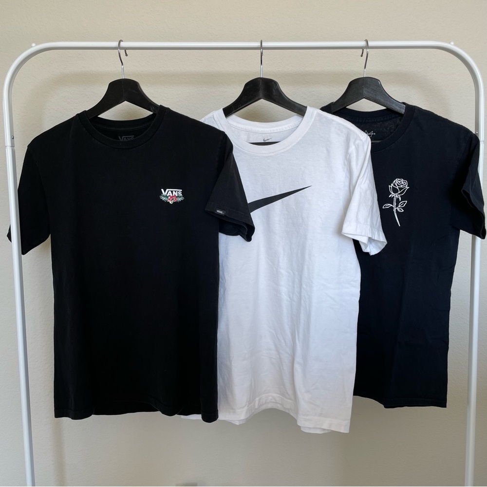 Nike/Vans/Blue Crown(Tilly’s) Men’s S T-Shirts (Bundle of 3)